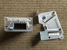 side view of amp and mount