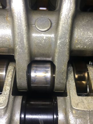 Cylinder 1 exhaust roller.