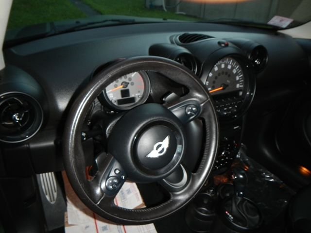 2015 Mini R60: Countryman - 2015 Mini Cooper Countryman S all4 Excellent Condition Inside and Out with Turbo - Used - VIN wmwzc5c56fwp49214 - 130,000 Miles - 4 cyl - 4WD - Automatic - Hatchback - Other - Adams, MA 01220, United States