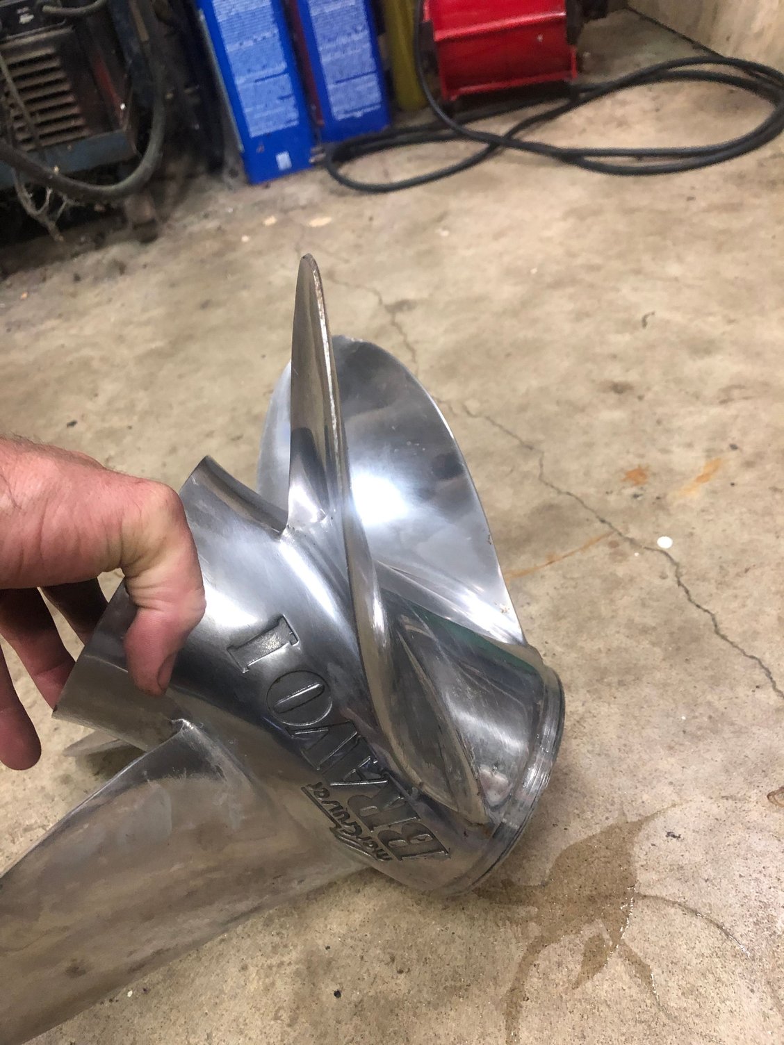 Solid hub, labbed 26P bravo prop