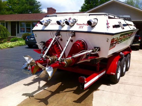 Some friends of mine brought this 86 10meter home from Missouri about 10 years ago with Ferrara motors and arnesons.  They sold the motors , I repowered it with 650HP aspirated 509s and It runs 100MPH. The lifting strakes are ground off from the transom 8’ forward, and the keel is slightly rounded.  it handles like a dream and acellerats like a drag boat. Who ever shaped the bottom of this craft knew what the hell they were doing. If anyone knows the history of this boat please reply. 