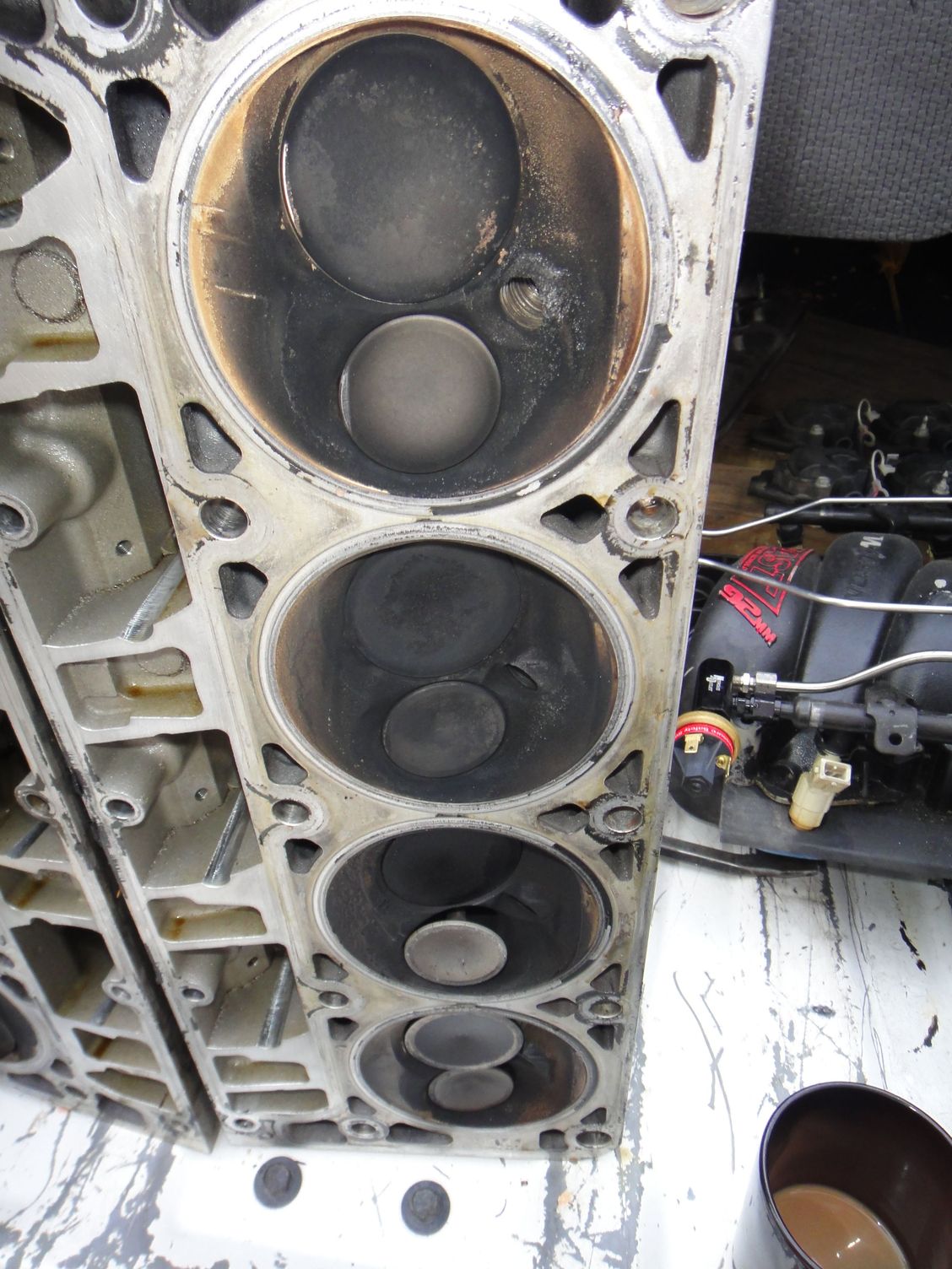 valve hitting the pistons? Forums