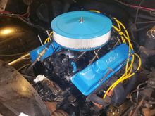 Head gaskets installed! Sprayed some paint and I was hoping blown head gaskets would be the problem.... ohh those 5 hrs of my life I would never get back.. smh