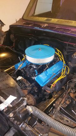 Head gaskets installed! Sprayed some paint and I was hoping blown head gaskets would be the problem.... ohh those 5 hrs of my life I would never get back.. smh