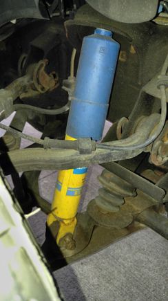 2005 GMC Sierra 1500 VHO 6.0L, shock absorber and ?