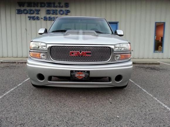 Front Denali bumper &amp; grille