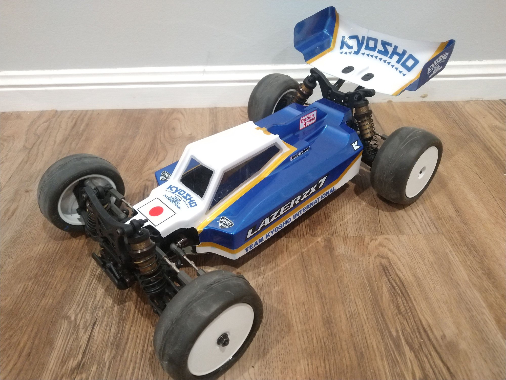 Kyosho Lazer ZX7 Thread - Page 7 - R/C Tech Forums