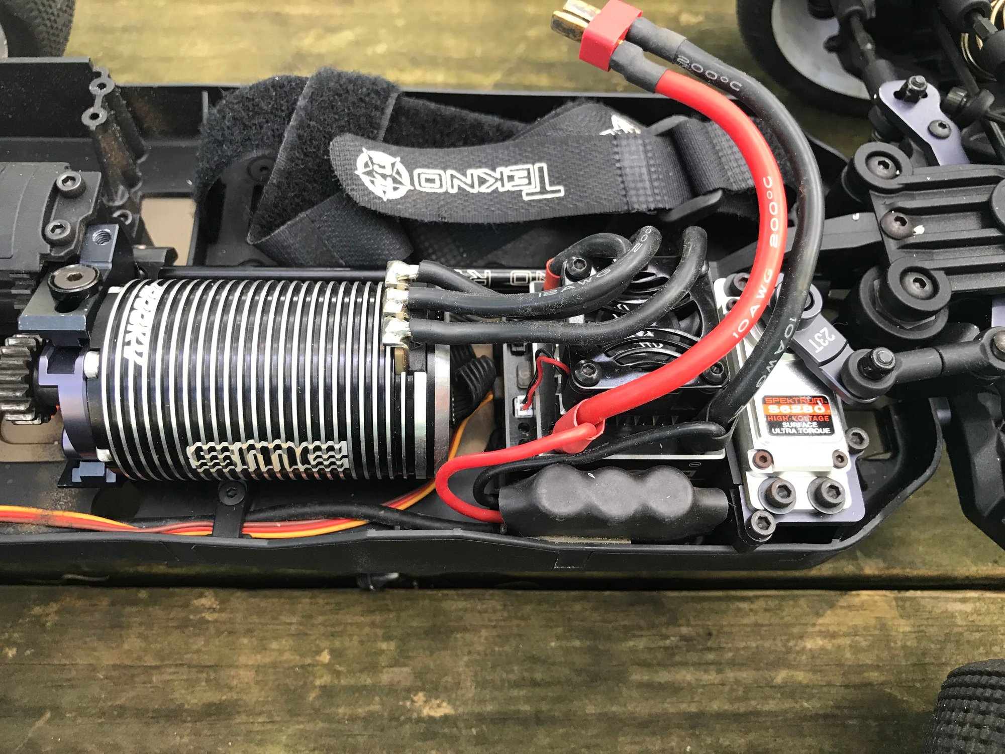 Tekno EB48.4 getting out of hobby sale - R/C Tech Forums