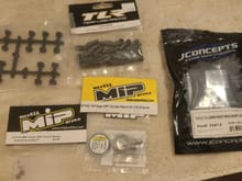 Spare race parts, front wing, diff rebuild kit, hd ball cups