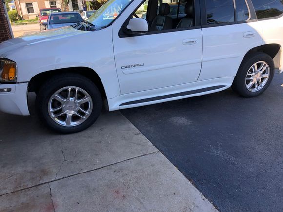 2006 GMC Envoy. 128,000 miles. 