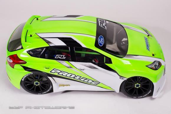 Proline Focus body on Rally