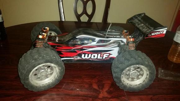 My son's wolf muggy. Running sidewinder 3800kv.