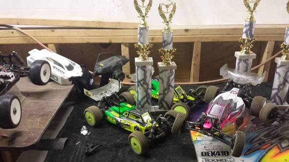 tlr buggy trophies
