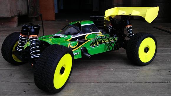 Mellow Yellow
RTR body, engine, servo's &amp; radio gear, Yellow Edition buggy.