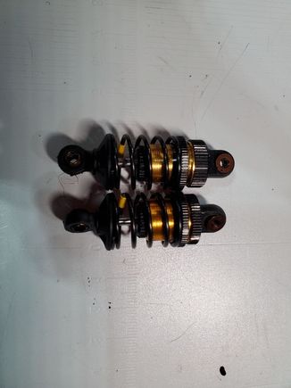 21 (top) shock versus 23 shock 