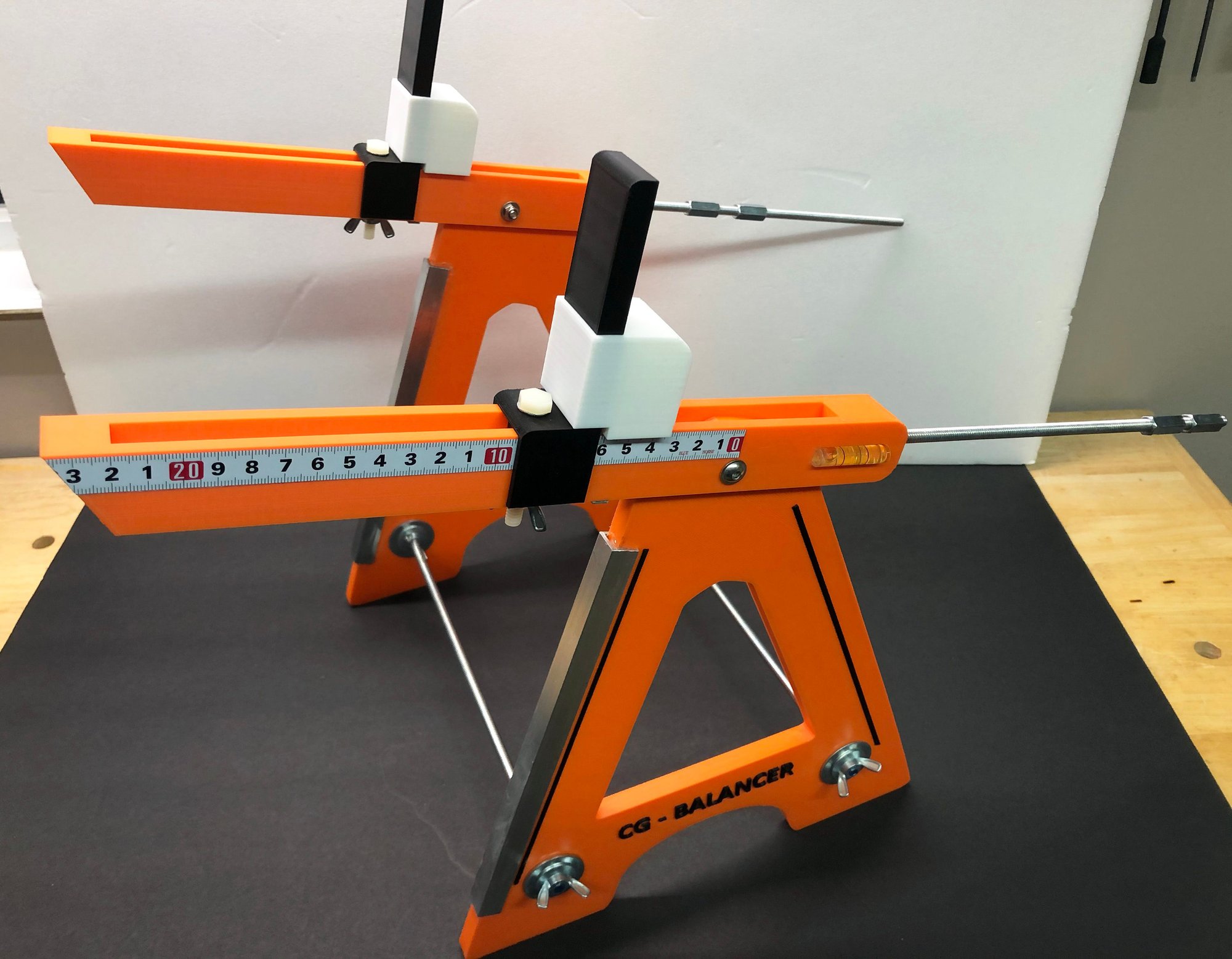 RC Plane Center of Gravity Balancer RCU Forums