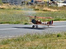 Roy Scott's 1/6 scale BE2e, "The Flying Baebeque."