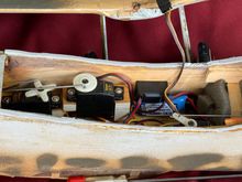 Hitec HS-80 servos installed.