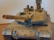 My Tamiya Leo 2 with the stabilization unit uses the same Futaba FM System