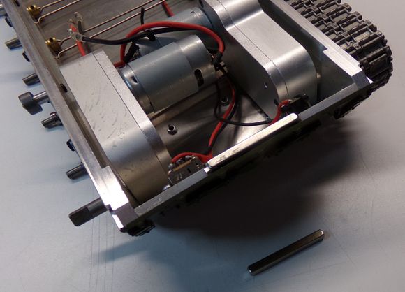 Rear mounting is done with magnets.