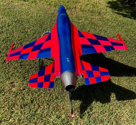 Finished. You can't tell. Still have to mount the fins. 