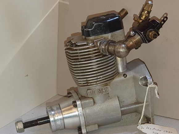 This one is wearing an Irvine Jetstream carb, a later series.