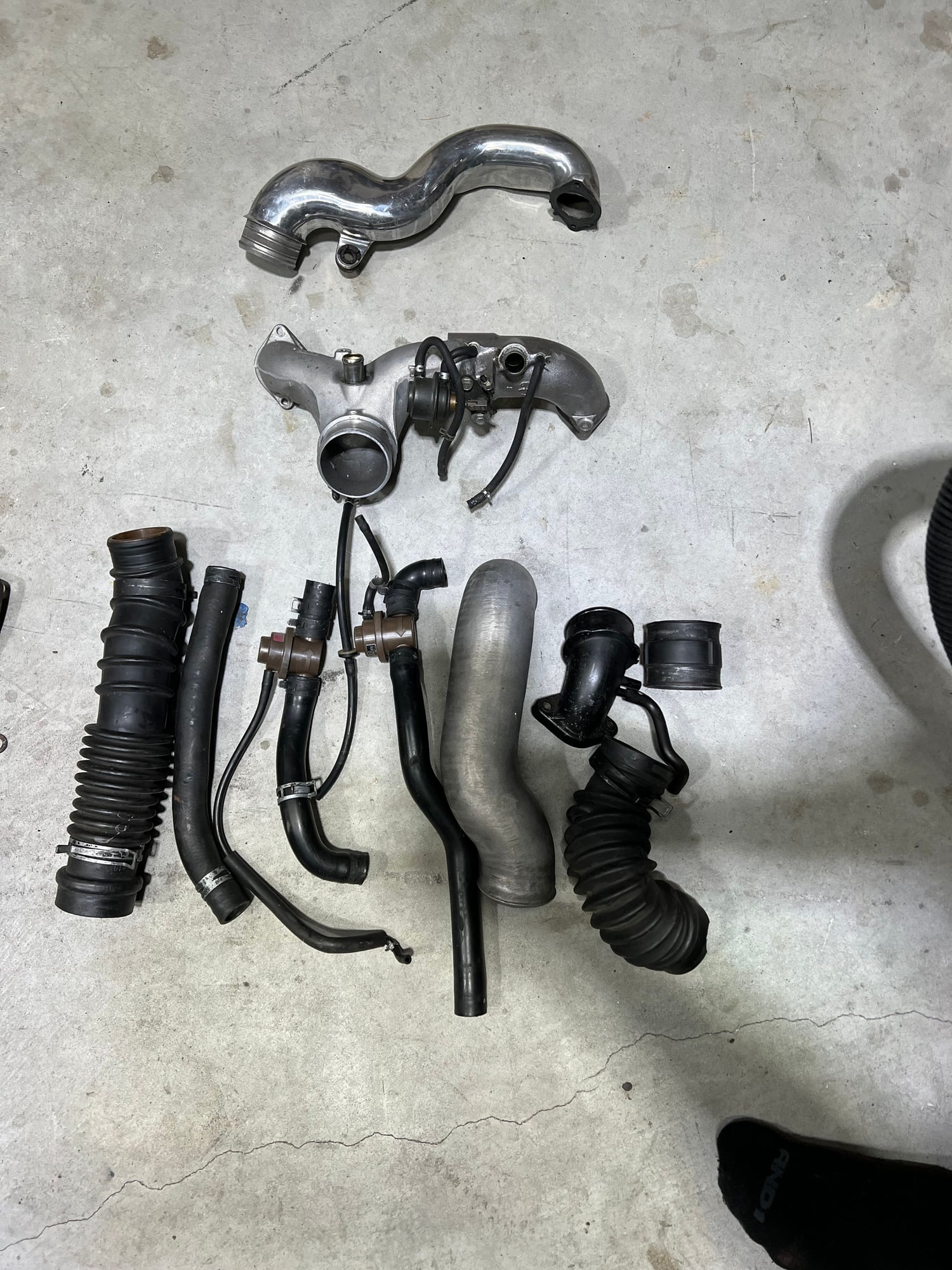 Accessories - FS: M2 CF intake box, 3” Downpipe, Oem ignition, Oem cluster/hood. - Used - -1 to 2024  All Models - Winter Haven, FL 33881, United States