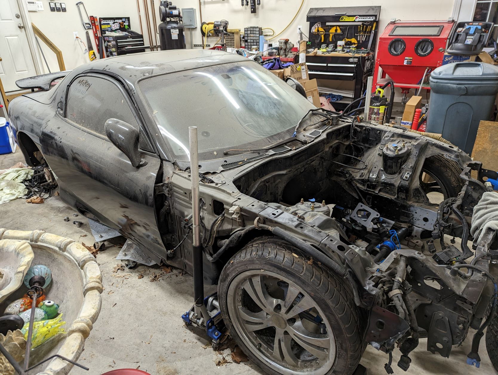 1993 Mazda RX-7 - 93 RX7 Rolling Chassis - with 9" straight axle, cage, completed suspension, more - Used - VIN JM1FD3318P0209968 - Black - Prince Frederick, MD 20678, United States