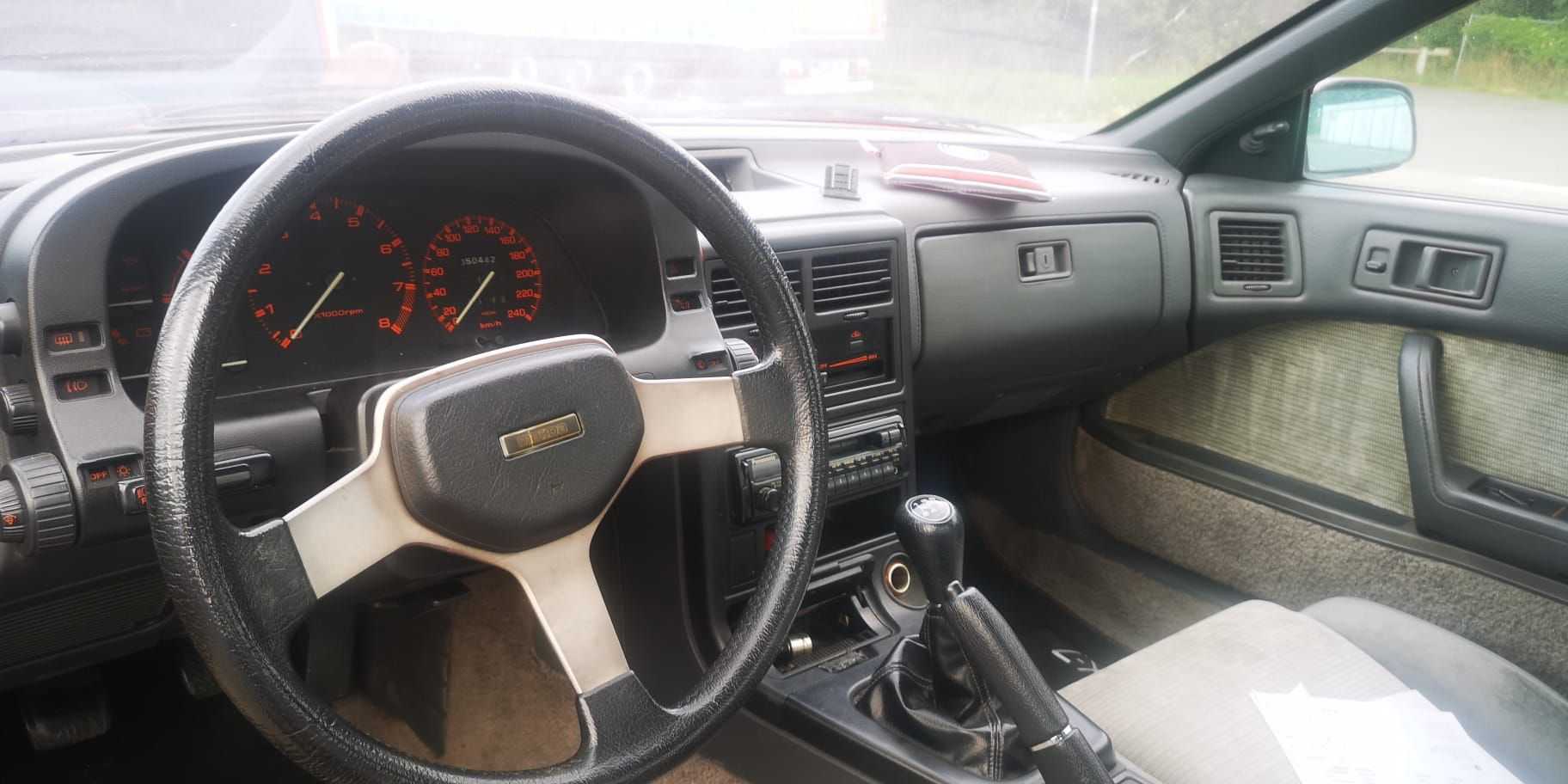 I can�t express how much I love the interior, especially the 3 spoke wheel and supposedly it has driven for only 50K kilometres