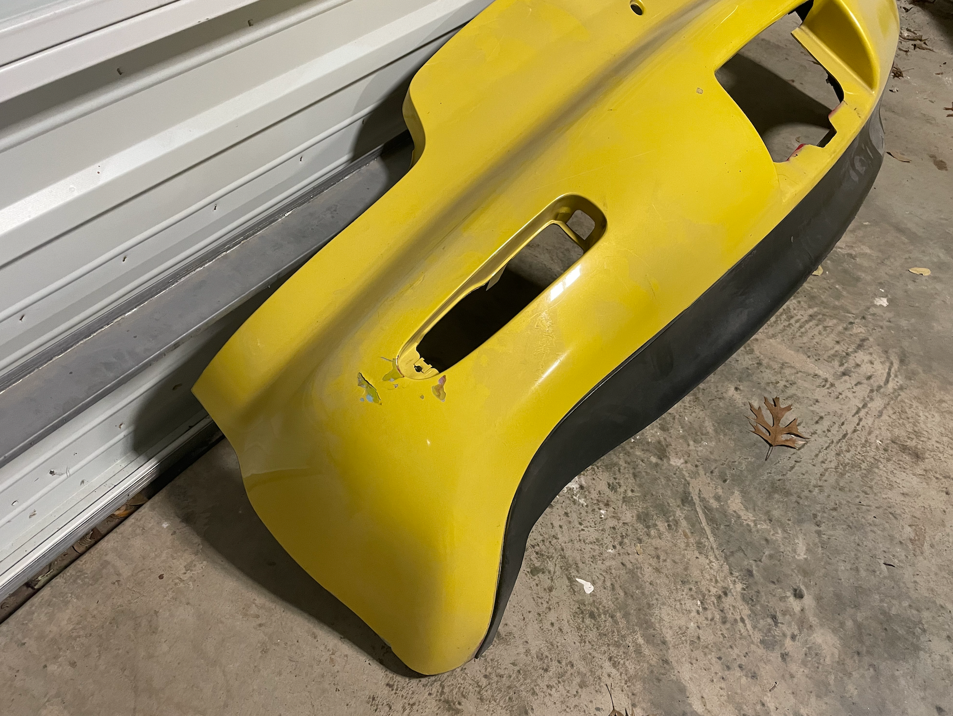 Exterior Body Parts - FD RX-7 Rear Bumper + Efini badge + RX-7 Badge (CYM Paint) - Used - 0  All Models - Fort Worth, TX 76111, United States