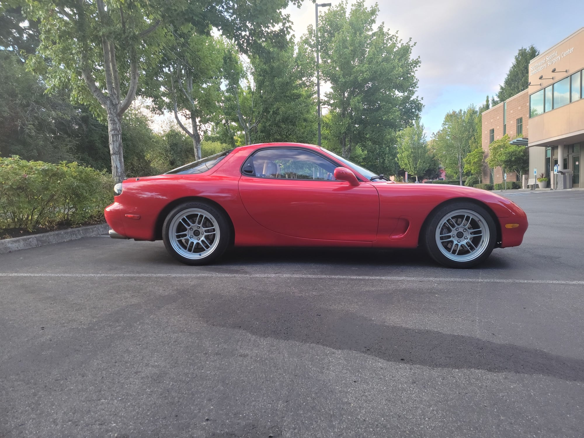1993 Mazda RX-7 - Wts 1993 fd rx-7 30k obo - Used - VIN JM1FD3312P0205401 - 155,080 Miles - 2 cyl - 2WD - Automatic - Coupe - Red - Burien, WA 98166, United States