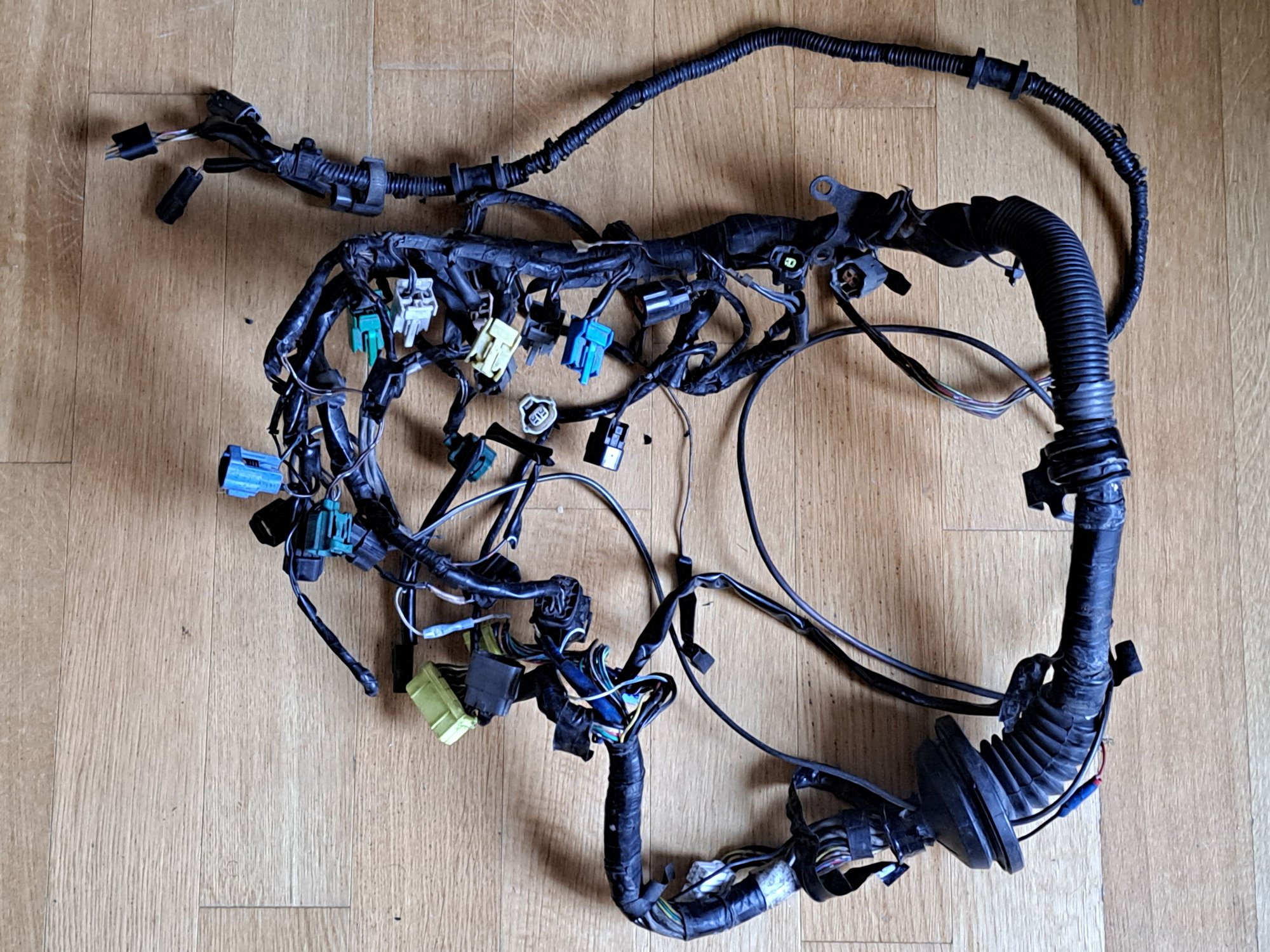 5 spd requiring a few connectors