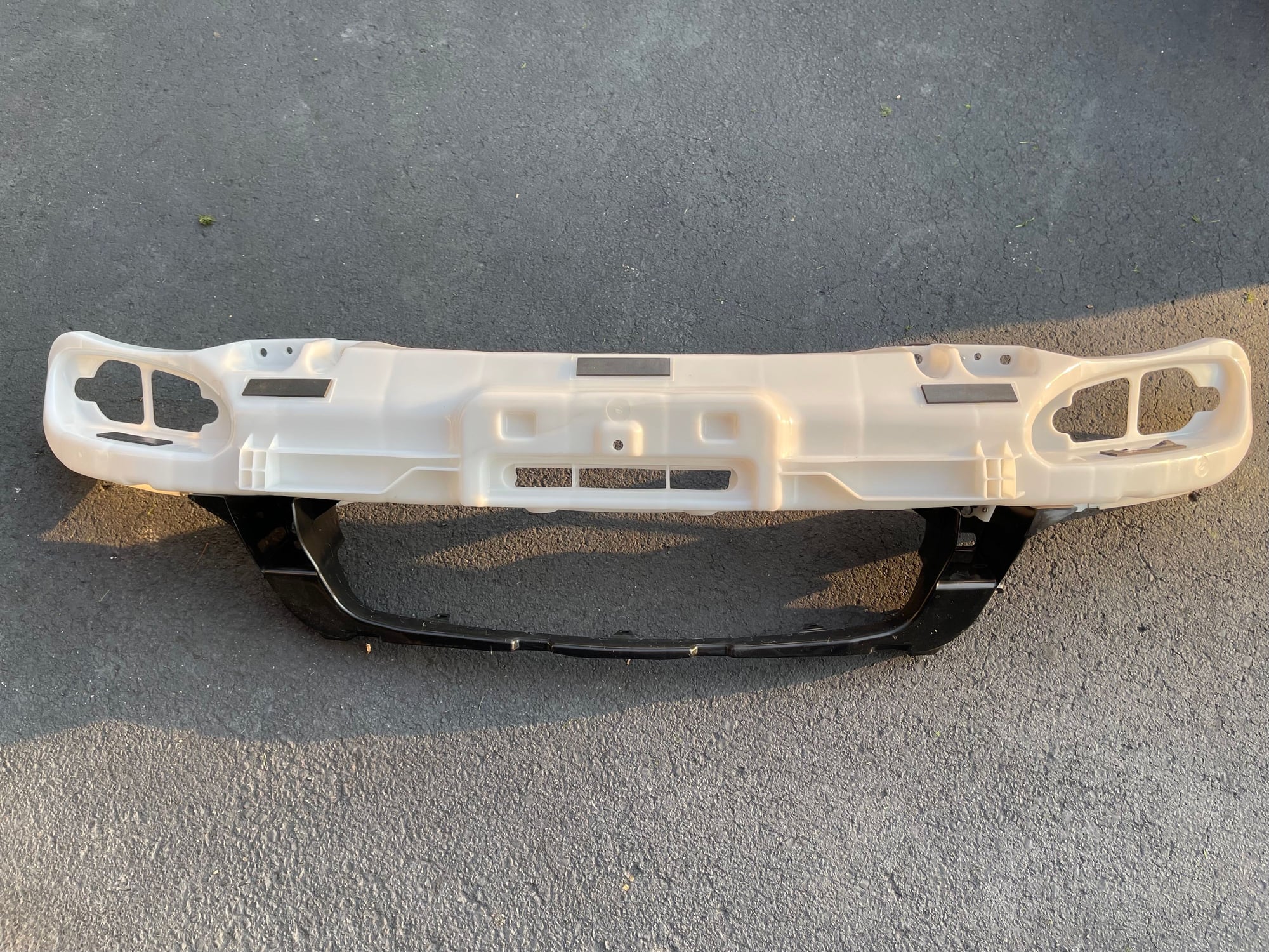 Exterior Body Parts - 99+ Front Bumper Reinforcement Bar - Used - 1992 to 2002 Mazda RX-7 - Albertville, MN 55301, United States