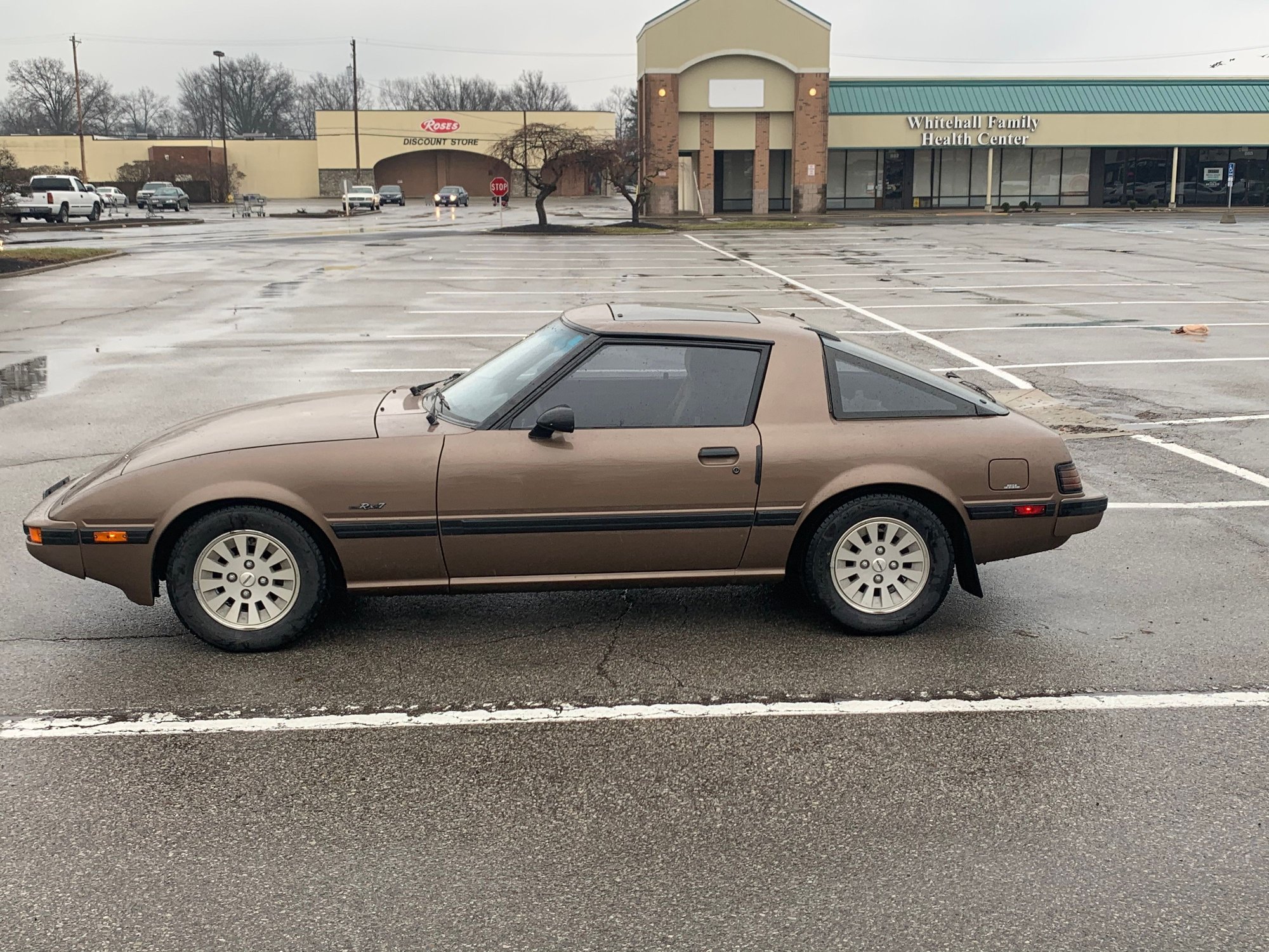 1985 Mazda RX-7 - 1985 Mazda RX7 - Used - VIN Jm1fb3326f0886045 - 64,000 Miles - 2WD - Manual - Hatchback - Brown - Columbus, OH 43123, United States