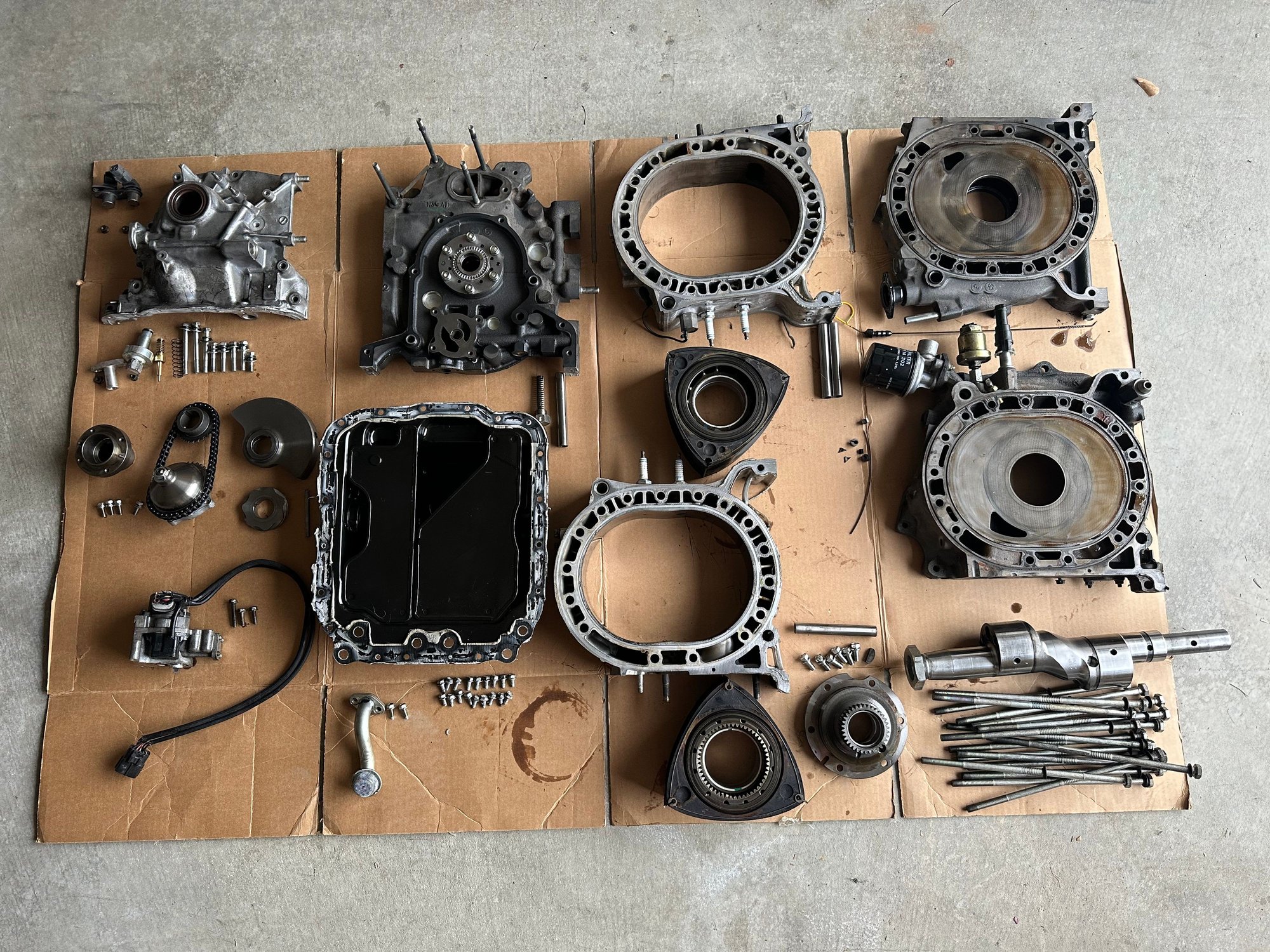 1994 Mazda RX-7 - 13B REW Low Mileage Engine Part Out #2: Internals - Palmdale, CA 93551, United States