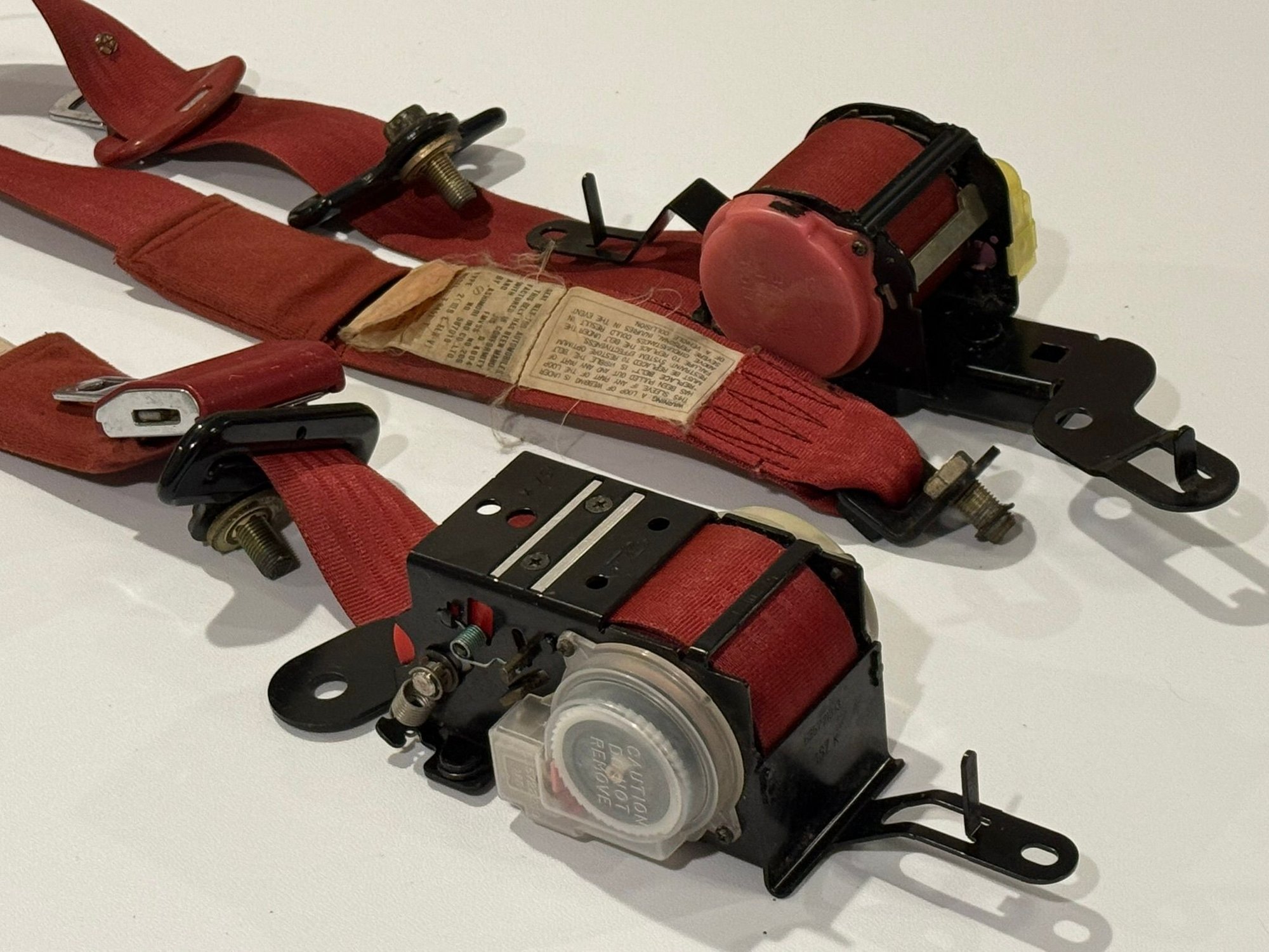 Interior/Upholstery - FD3S Red Seatbelts Mazda OEM - Used - 1991 to 2002 Mazda RX-7 - Seekonk, MA 02771, United States