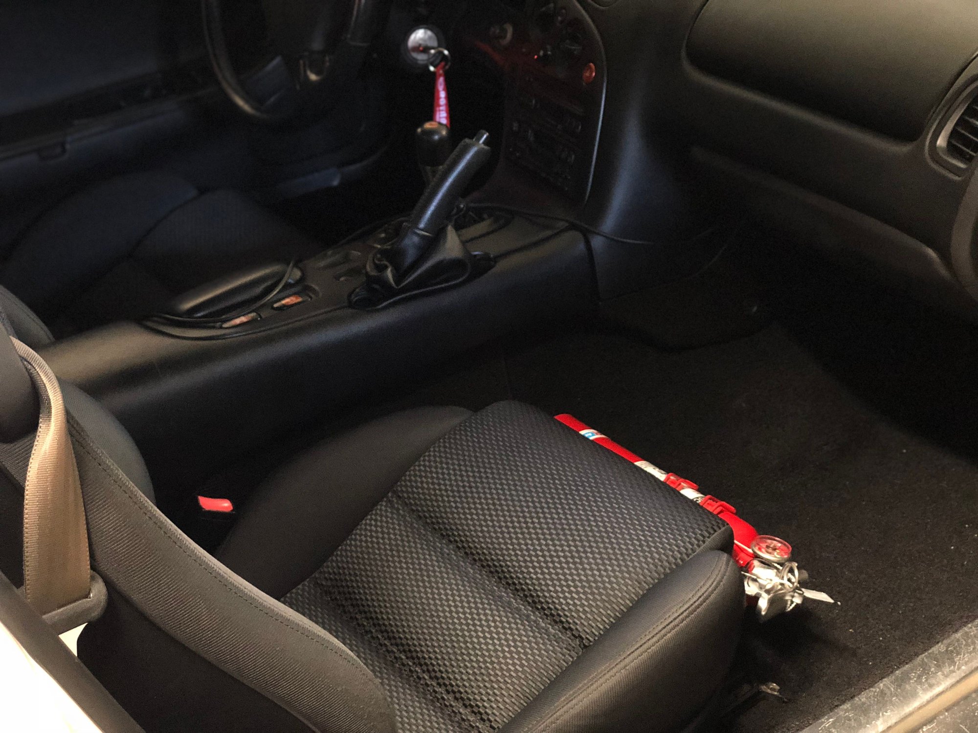 Sakebomb Passenger Seat Mount Fire Extinguisher Review