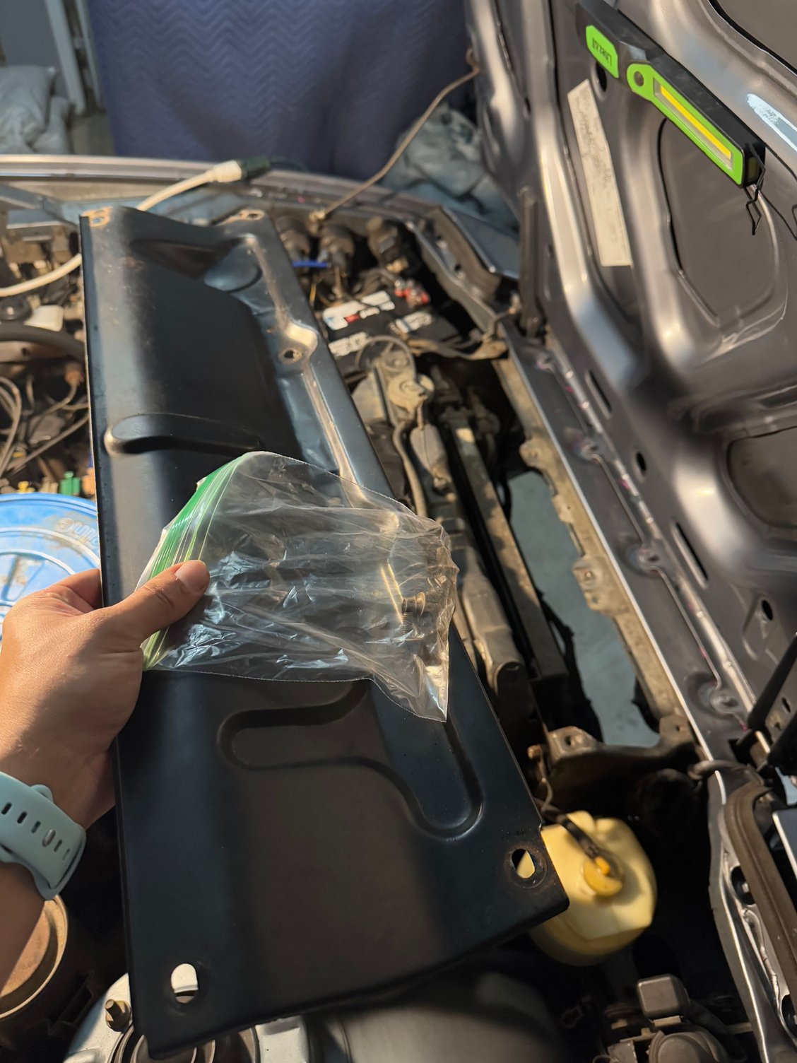 Get some ziplocks and keep the bolts you remove attached to the part you take off. Easy to loose these things.