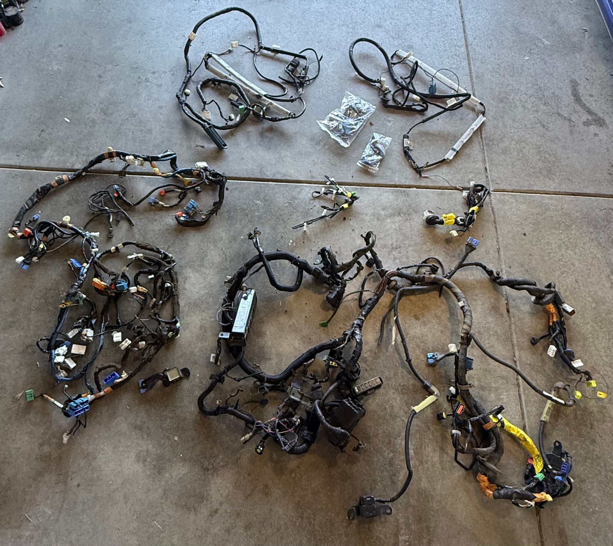 Engine - Electrical - Main Relay Harness, Engine Harness, Dash Firewall Harness, and others - Used - All Years  All Models - Valencia, CA 91380, United States