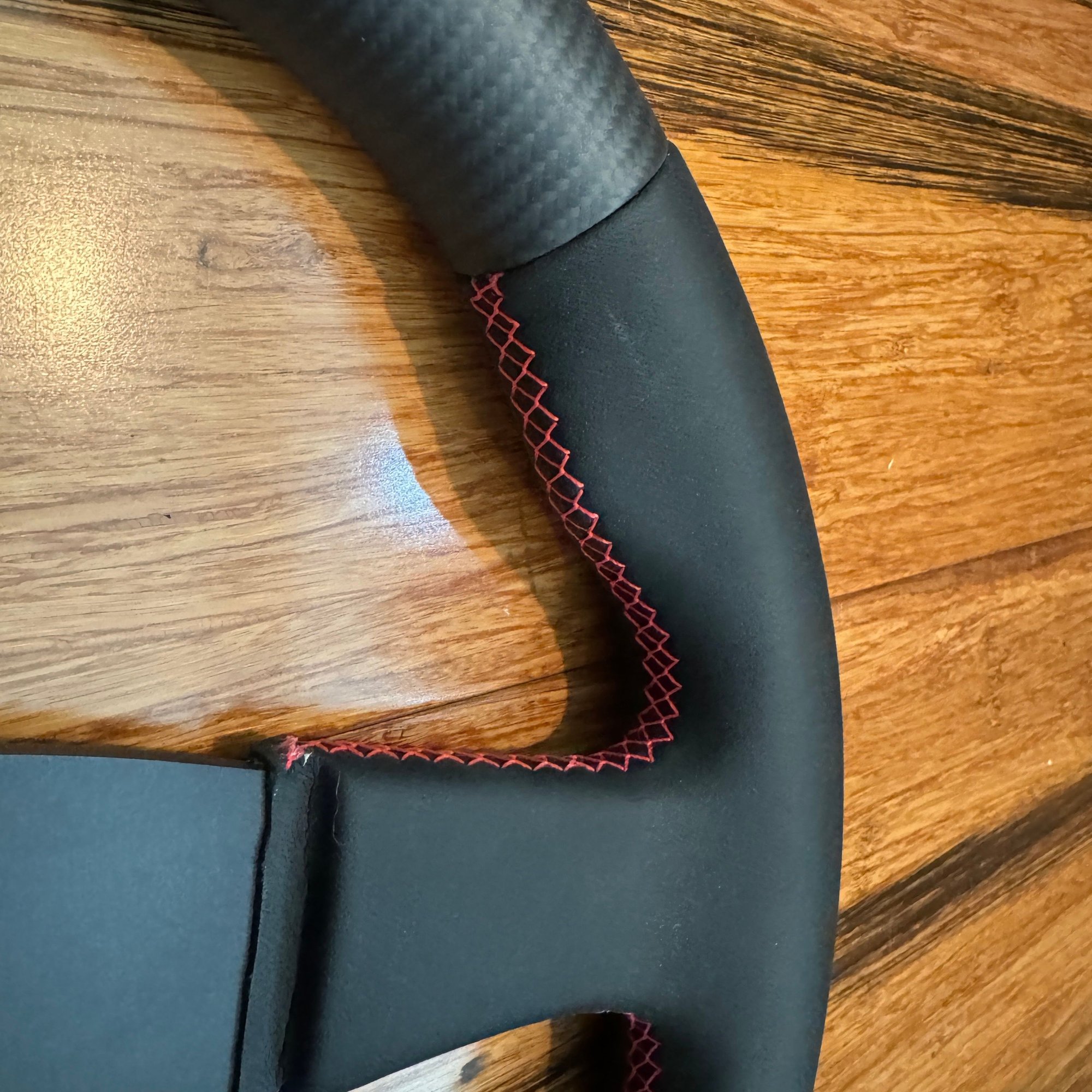 Interior/Upholstery - RE-Amemiya D-Cut Carbon / Leather Steering Wheel - Used - 1992 to 2002 Mazda RX-7 - Birmingham, MI 48323, United States