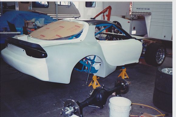 Hanging the body.