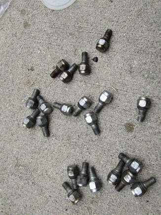 Plenty of lug nuts for the 13 inch wheels too.