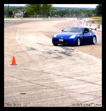 Picture taken by me @ HIN Austin 2009

Drift competition warm-ups