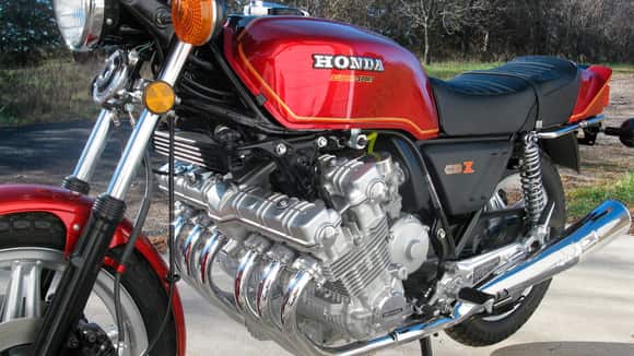 CBX - is 6 cylinders in a row enough for you?