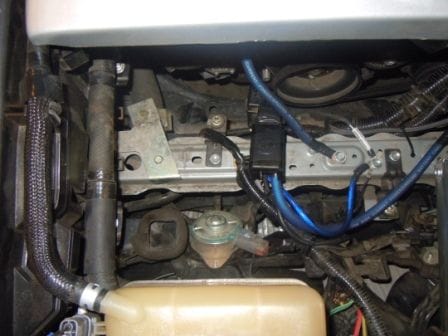Battery Hookups in Engine Bay for Optima in Trunk