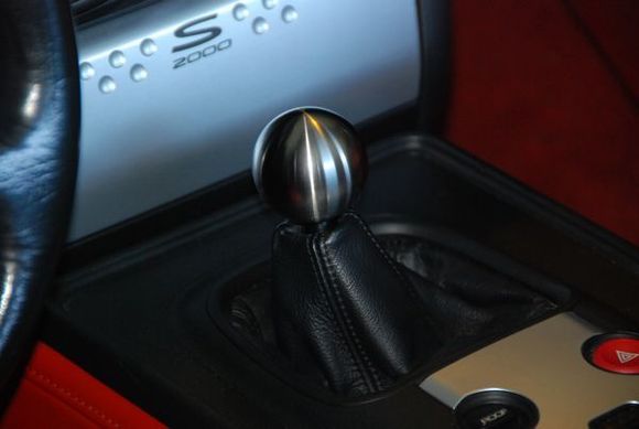 Moddiction Anvil brushed stainless shift knob: the best feeling shift knob made in my opinion.