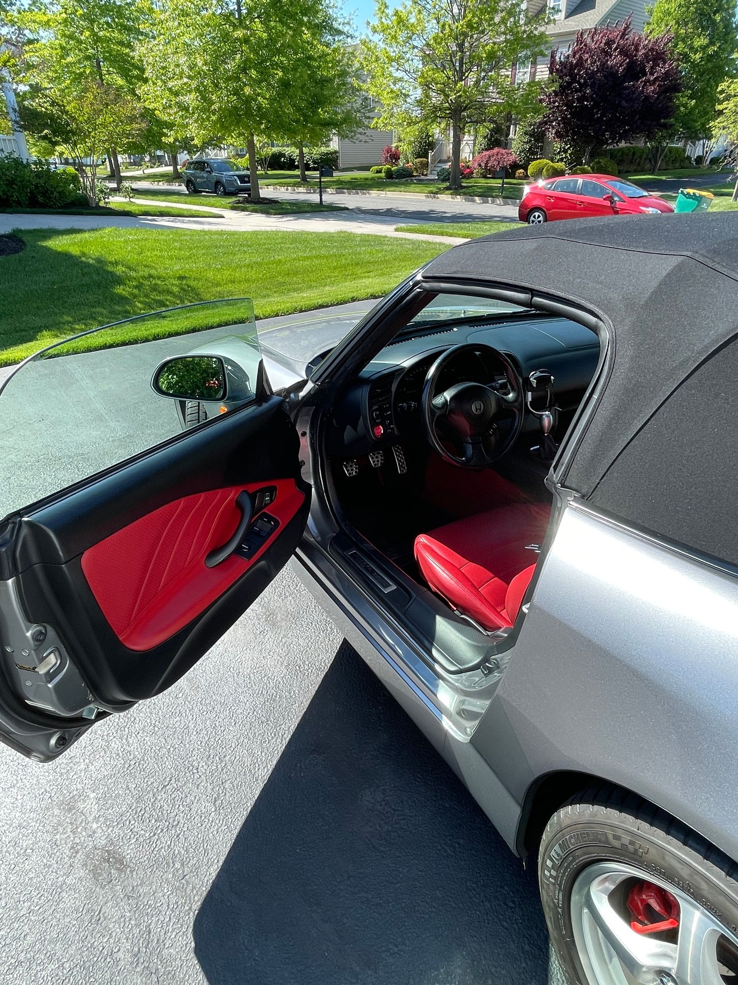 2000 Honda S2000 - Mid Atlantic - 00 Silverstone/Red One Owner with 59K miles - Used - VIN jhmap1148yt007083 - 58,852 Miles - 4 cyl - 2WD - Manual - Convertible - Silver - Middletown, DE 19709, United States