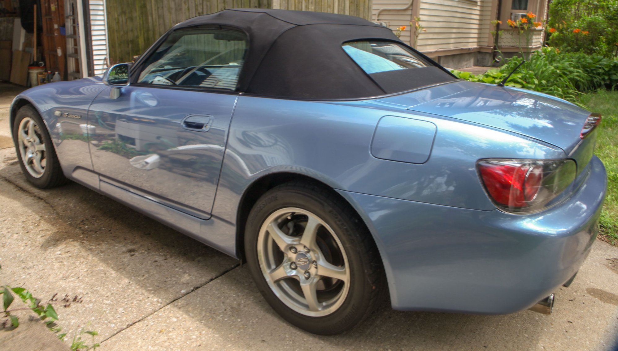 2003 Honda S2000 - 2003 Honda S2000 Convertible Suzuka Blue - Used - VIN JHMAP114X3T004064 - 75,000 Miles - 4 cyl - 2WD - Manual - Convertible - Blue - Elgin, IL 60120, United States