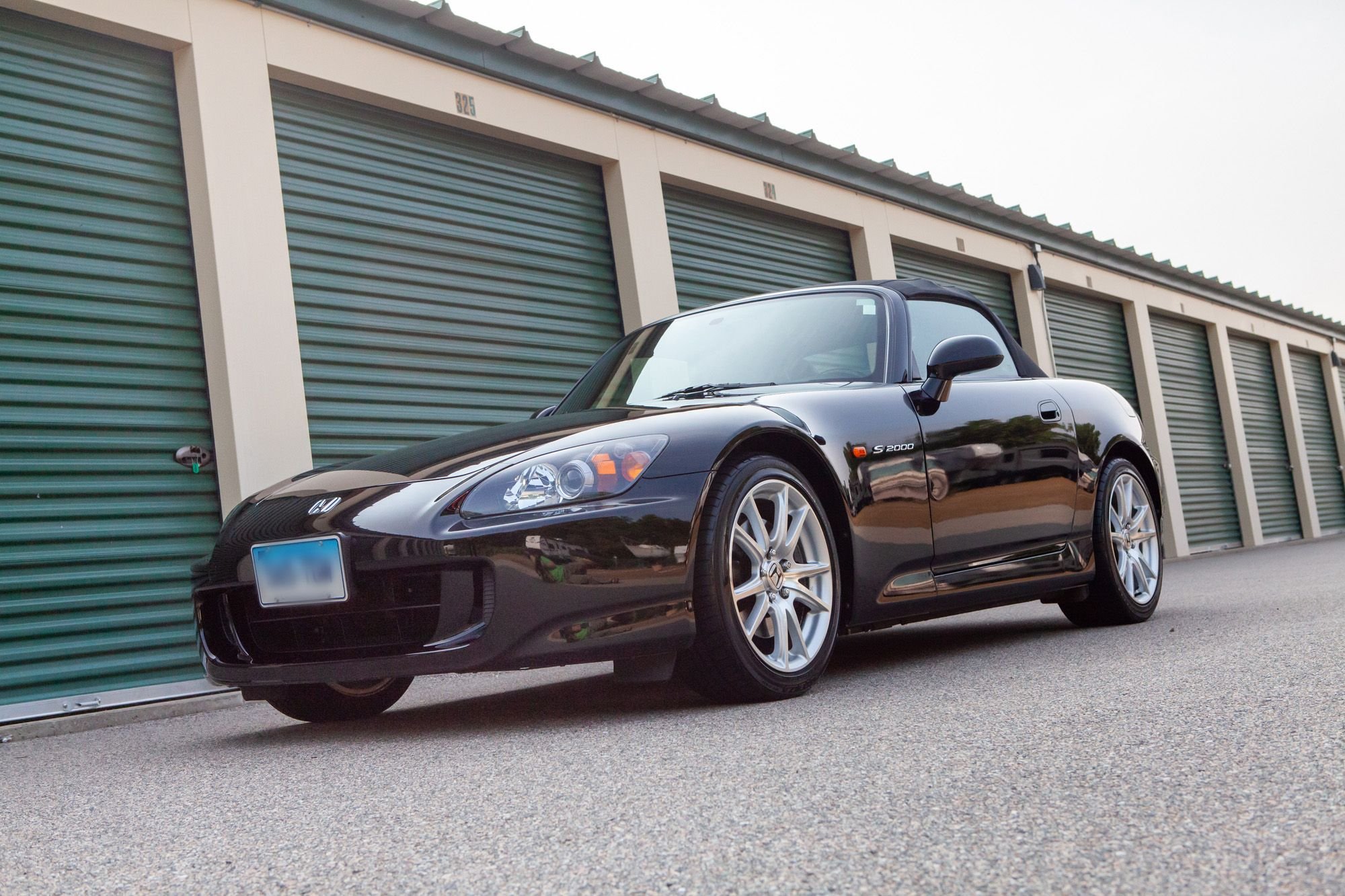 2004 Honda S2000 - CT 2004 Black Honda S2000 AP2 21K miles - Used - VIN JHMAP21444S000637 - 21,358 Miles - 4 cyl - 2WD - Manual - Convertible - Black - Mansfield Center, CT 06250, United States