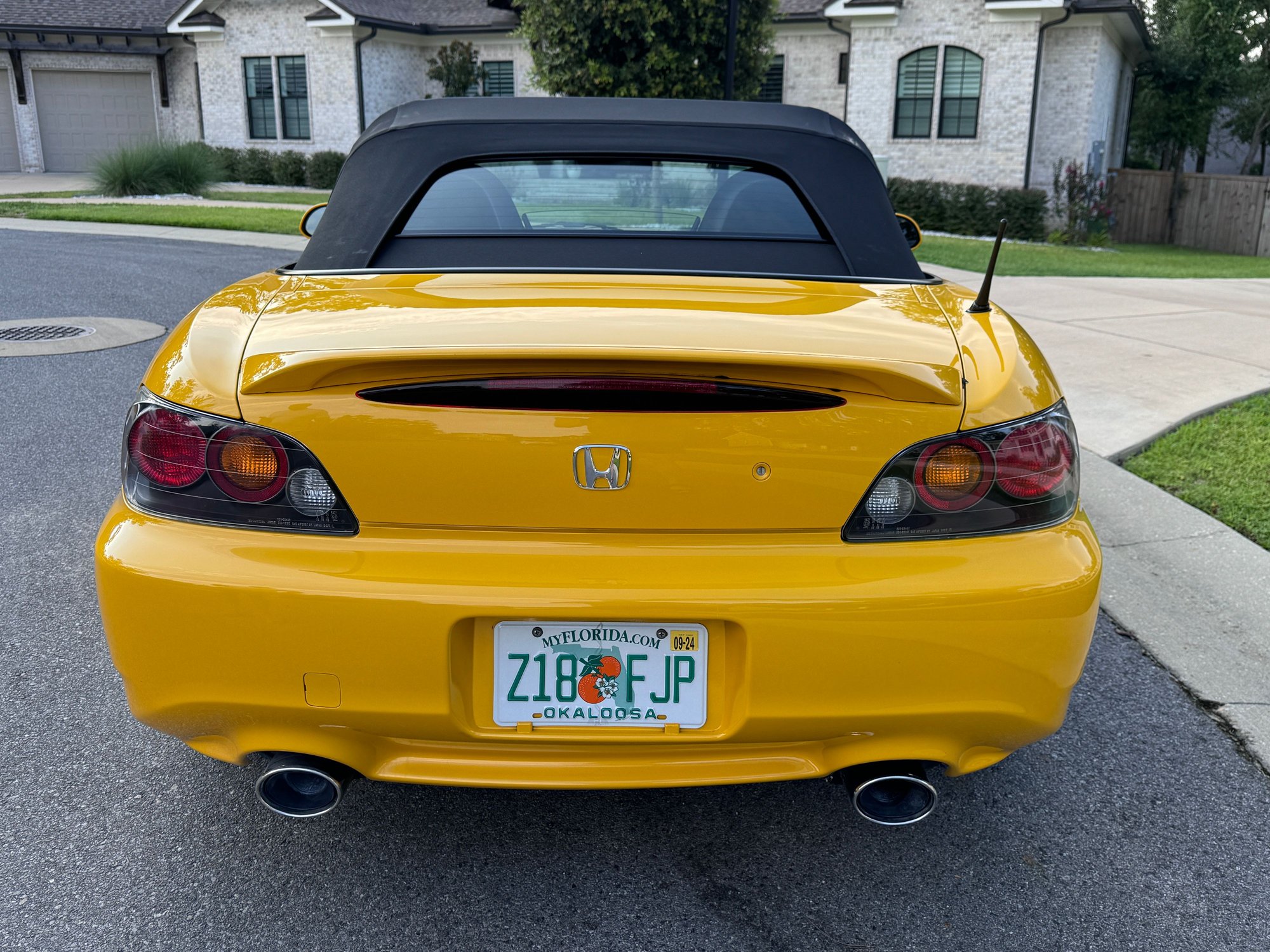 2006 Honda S2000 - FL 2006 Rio Yellow Pearl S2000 49540 miles - Used - VIN JHMAP21426S002129 - 49,540 Miles - 4 cyl - 2WD - Manual - Convertible - Yellow - Niceville, FL 32578, United States